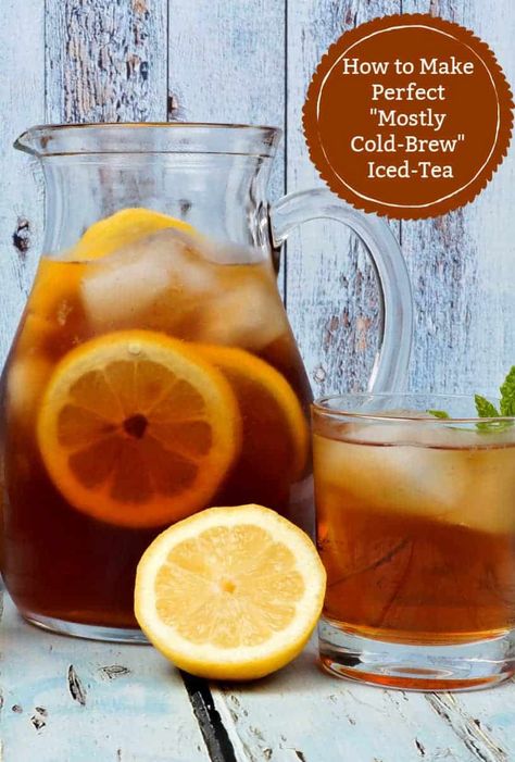 Want to make the perfect pitcher of iced-tea using the cold brew method? Check out the one simple thing you need to be doing! Iced Tea Recipes Homemade, Cafe Drinks, Flavored Waters, Cold Brew Iced Tea, Sweet Tea Recipes, Tea For Colds, Iced Tea Pitcher, Making Iced Tea, Lipton Tea