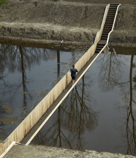 Gallery of 15 Innovative Pedestrian Bridges (And Their Construction Details) - 7 Moses Bridge, Cantilever Architecture, Water Architecture, Bergen Op Zoom, World Water Day, World Water, Changsha, Landscape Architecture Design, Landscape Designs