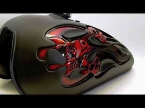 Very interesting. Airbrush Motorcycle Tank, Motorcycle Paint Ideas, Motorcycle Tank Design, Black And White Motorcycle, Chrome Lettering, Airbrushed Tanks, Gas Tank Paint, Motorcycle Art Painting, Custom Motorcycle Paint Jobs