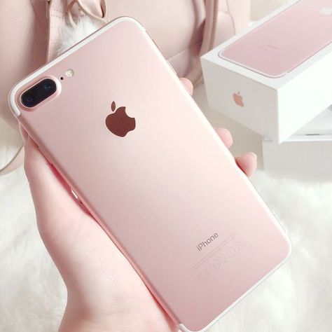 Gold Camera, Rose Gold Aesthetic, Rose Gold Iphone, Tout Rose, Gold Aesthetic, All Iphones, Iphone 3, Camera Reviews, Iphone 4s