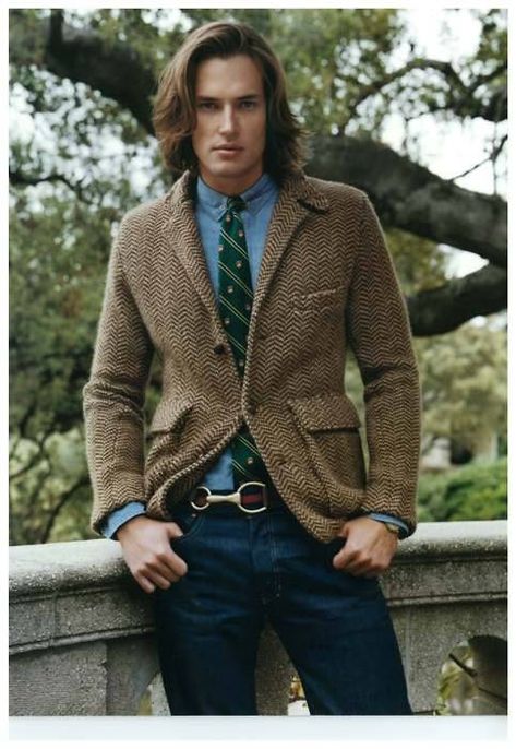 It's all about the FREAKIN' belt!!!! Fashion Jeans Outfit, Distinguished Gentleman, Style College, Preppy Boys, Ralph Lauren Menswear, Preppy Men, Ivy League Style, Ivy Style, Classic Menswear