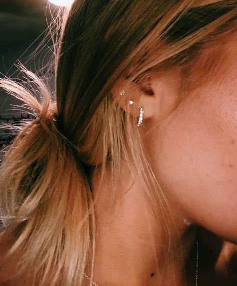 Ear Piercing Ideas Double, Aesthetic Double Piercing Earrings, Lobe Piercings Triple, 3piercings Ear, 3 Persings Ear, Second Whole Ear Piercing, Double Piercing Inspo Ear, 3 Hole Ear Piercing, Ear Piercings Two