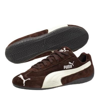 So buying these! Puma Sports Shoes, Trainers Outfit, Futuristic Shoes, Shoe Wishlist, Vintage Heels, Shoe Inspiration, Puma Suede, Shoe Inspo, Brown Sneakers