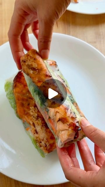 Thuy on Instagram: "SAVE my air fryer Salmon Belly recipe, it’s quick and delicious!  You can enjoy it over a salad, rice,  but I love as spring rolls.  If you can’t find salmon belly, this will work great with salmon filets as well. 

Ingredients: 
 
1.5 skin on salmon belly 
Cooking spray

Marinade:

1 tbl minced lemongrass 
2 tsp minced garlic 
1 tsp mushroom seasoning 
1/4 tsp black pepper 
1 tsp hoisin sauce 
1 tbl oyster sauce 
1 tsp Sriracha 

Rice paper 
Cooked vermicelli noodle
Lettuce 
Herbs of choice 
Pickled carrot (optional)
Tamarind fish sauce (recipe in highlight)

1️⃣ Peel off the skin and set aside. Then marinate salmon belly with all ingredients listed under marinade for 30 mins. 
2️⃣ Preheat air fryer.  No cooking spray required for the belly.  Air fry for 10 minutes at Air Fryer Recipes Spring Rolls, Salmon Rice Paper Rolls, Salmon Belly Recipes, Sriracha Rice, Marinate Salmon, Fish Sauce Recipe, Tamarind Fish, Mushroom Seasoning, Pickled Carrot