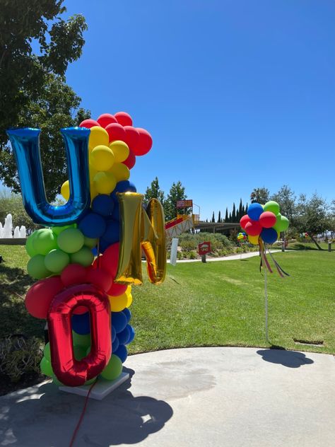 First birthday party, Uno balloons, Outdoor Balloons, First Birthday Boy, Balloon Decorations, Uno Party Ideas, One Rocks Balloon Arch, Uno Party Theme, Uno Balloon Arch, Uno Decorations Ideas, Uno Bday Party, Uno Party Decorations, Alphabet Themed Birthday Party, Uno 1st Birthday Party