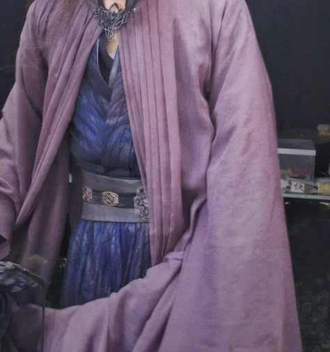 Glamour Bard Aesthetic Dnd, Purple Medieval Aesthetic, Dnd Sorcerer Outfit, Sorcerer Outfit, Empire Larp, House Dayne, Ashara Dayne, Dnd Sorcerer, Dnd Ocs