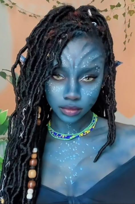 Avatar Cosplay Blue, Avatar Costume Makeup, Avatar Eye Makeup, Smurfette Makeup, Avatar Makeup Halloween, Avatar Costume Women, Avatar Inspired Makeup, Special Effects Makeup Ideas, Shark Makeup