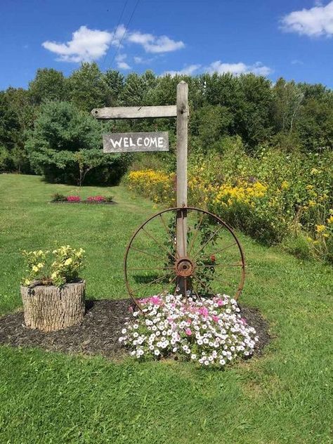 Small Front Yard Landscaping, Backyard Garden Landscape, Garden Yard Ideas, Kraf Diy, Front Yard Garden, Whimsical Garden, Art Sculptures, Rustic Gardens, Country Gardening