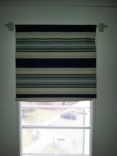 Magic Magnetic Curtains - Instructables Magnetic Blinds, Patio Drapes, Painting Laminate Countertops, Curtain Inspiration, Patio Door Curtains, French Door Curtains, Diy Window Treatments, Magnetic Curtain, Patio Curtains