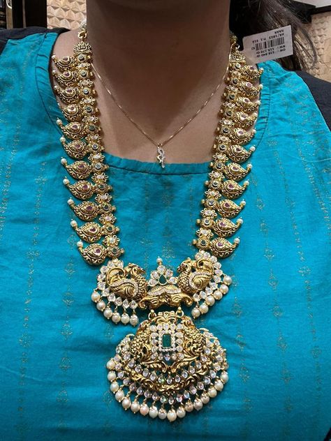 Mango Haram Designs, Kasu Haram, Mango Haram, Indian Gold Jewellery Design, Mango Mala, Target Jewelry, Simple Necklace Designs, Wedding Jewellery Designs, Haram Designs