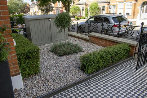 Terraced House Front Garden Ideas, Minimalist Front Garden, London Front Garden Ideas, 1930s House Front Garden, Terraced Front Garden, Small Square Front Garden Ideas, Paved Front Garden Ideas, Uk Front Garden Ideas, Front Garden Path Ideas