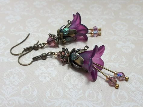 Blue Earrings Aesthetic, Lucite Earrings, Earrings Fairy, Lucite Flowers, Fantasy Earrings, Cute Jewellery, Vintage Inspired Earrings, Estilo Hippie, Bronze Earrings