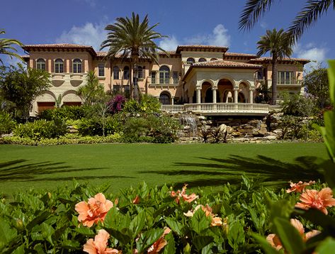 Seminole Beach Road Tuscan Homes, Mediterranean Homes Exterior, Mediterranean Mansion, Luxury Homes Exterior, Mediterranean Luxury, Mediterranean Interior, Amazing Homes, Florida Design, Mediterranean Style Homes