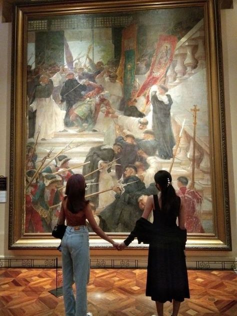 Two women standing infront of a large painting in a museum holding hands. One wearing a black dress and the other in jeans and a top. Dream Couple, Me And Who, Vision Board 2023, 2023 Vision Board, 2023 Vision, Teenage Dream, Girls In Love, Date Ideas, Couple Aesthetic