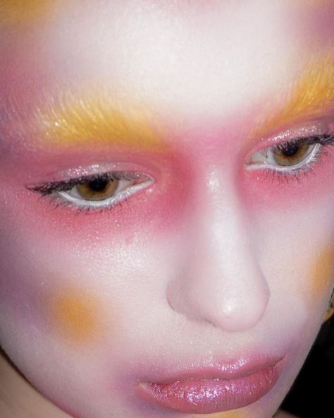 Funky Makeup, 20 Makeup, Mekap Mata, Face Art Makeup, Avant Garde Makeup, Swag Makeup, Smink Inspiration, Clown Makeup, Pat Mcgrath