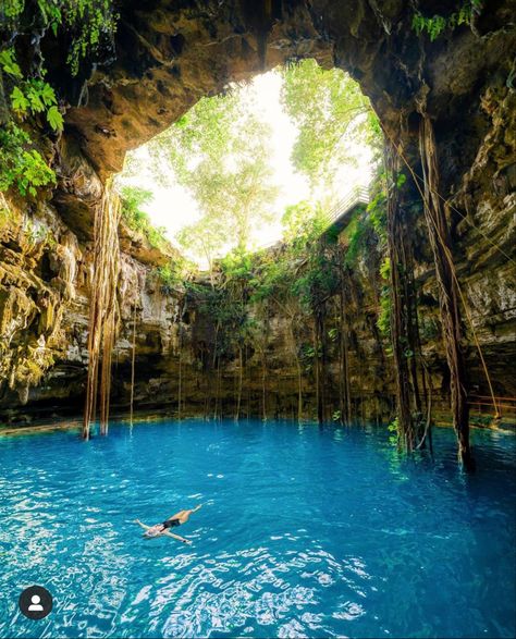 Cancun Photos, Mexico Tulum, Travel Inspiration Destinations, Mexico Destinations, Holiday Places, Amazing Travel Destinations, Paradise On Earth, Krabi, Vacation Places