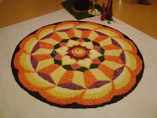 Ona Pookalam, Pookolam Design, Onam Pookalam Design Best, Onam Pookalam Design Drawing, Rangoli Idea, Onam Pookalam Design, Floral Rangoli, Onam Pookalam, Pookalam Design