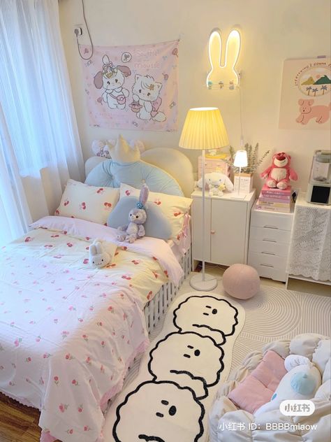 Cdrama Bedroom, Small Kawaii Bedroom, Girly Japanese Bedroom, Korean Bedroom 2 Beds, Kawii Beds, Korean Minimalist Room Pink, Kawaii Bedding Twin, Apartment Bedroom Decor, Bedroom Setup