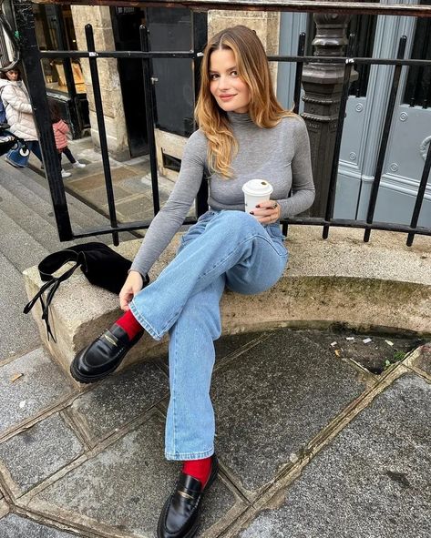 5 Chic Things Stylish People Are Wearing in Paris This Month | Who What Wear UK Socks With Flats, Loafers With Socks Outfit, How To Wear Loafers Women, Petite Curvy Fashion, Francophile Style, Paris Street Fashion, Chic Things, Loafers For Women Outfit, Socks And Loafers