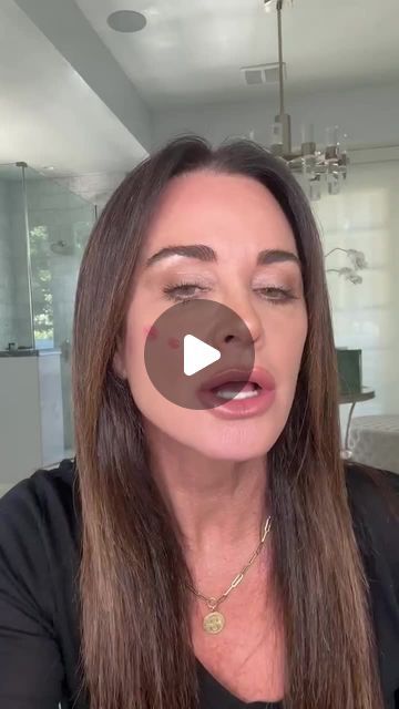 Kyle Richards on Instagram: "I just had to share the love. Laura Geller's Serum Blush is my recent makeup obsession. 

Laura Geller's Serum Blush Cheek Tints are the easiest way to get a fresh-faced look FAST. Plus, they're so light and refreshing so it almost feels like skincare too!" Lauren Geller Makeup, Laura Geller Blush, Serum Blush, Laura Geller Makeup, Blush On Cheeks, Kyle Richards, Laura Geller, Makeup Obsession, Share The Love