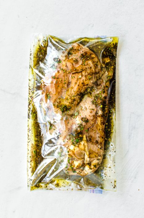 Balsamic Chicken Marinade, Balsamic Chicken Marinades, Healthy Chicken Marinade, Chicken Breast Marinade, Instant Pot Freezer Meals, Easy Chicken Marinade, Best Freezer Meals, Thriving Home, Chicken Freezer Meals