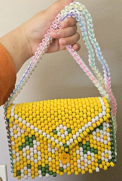 Lemon Kandi Bag 1 Kandi Purse Pattern, Kandi Bag Pattern, Kandi Purse, Kandi Bag, Kandi Creations, Kandi Mask, Emo Emo, Pony Bead Projects, Kandi Inspo