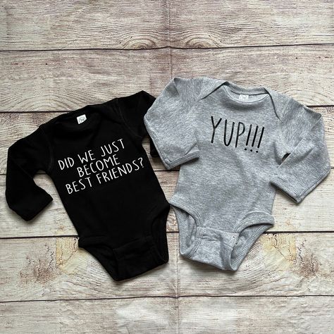 Have a pair of infant twins that are going to be the best of friends? Then grab them this pair of onesie. Need a baby shower gift idea and love these onesies? Then you will LOVE our Double Bae Box! Product Features: Crew neck Long Sleeve 100% Cotton Button snaps at bottom for closure Care Instructions: Machine wash prior to use Wash inside out Wash with like colors Tumble dry Best Friends Onesies, Cousin Onesie Announcement, Bestie Onesies, Two Moms Onesie, Future Besties Onesie, Twin Onsies Ideas, Best Friend Onesies, Onsie Pregnant Announcement, Twin Onsies Funny