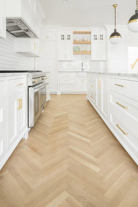 White Shaker Kitchen Cabinets, English Farmhouse, Wood Floor Design, White Shaker Kitchen, Herringbone Wood Floor, Herringbone Wood, Refacing Kitchen Cabinets, Oak Wood Floors, Herringbone Floor