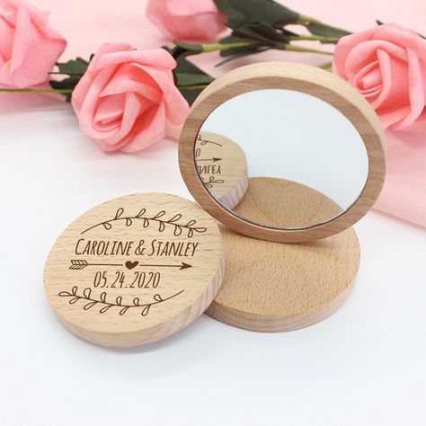 Smarter Shopping, Better Living! Aliexpress.com Wood Souvenir Ideas, Wooden Souvenirs Ideas, Cheap Party Favors, Pretty Gifts, Gifts For Bridesmaids, Make Up Bags, Personalized Wedding Gift, Wedding Gifts For Guests, Wooden Mirror