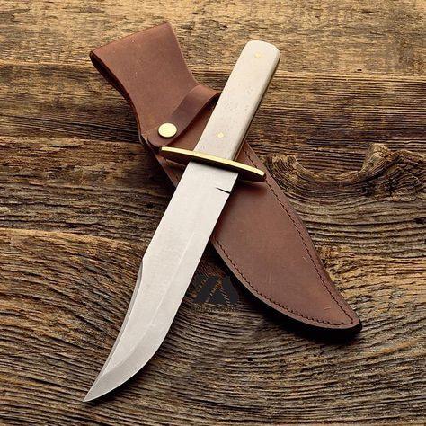 Knife Making Ideas, James Bowie, Digital Sculpture, D2 Steel, Dagger Knife, Metal Works, Cool Knives, Bowie Knife, Handmade Knives