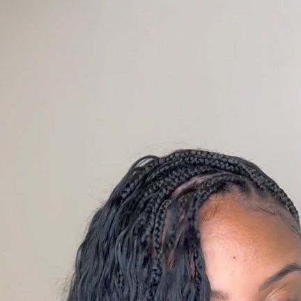 Omobolanle Ajao 🐐🇳���🇬🇺🇸 on Instagram: "Freshly dipped bora bora boho braids🔥 Style: Bora bora boho braids ❤️ Gorgeous lightweight boho style done with 💯 human hair Very versatile❤️ it can be styled as seen, dry , or curled and Can last more than 10 weeks with proper maintenance Follow @borabraids for more content and hair inspos ❤️ #bohostyle #bohemian #bohobraids #knotlessbraids #trending #braids #reel #boxbraids #njhairstylist #explorepage #njbraider #gypsybraids #trending" Bora Bora Bohemian Braids, Bora Bora Boho Braids, Bora Braids Human Hair, Bora Bora Braids, Bora Braids, Trending Braids, Protective Style Braids, Style Braids, Bohemian Braids