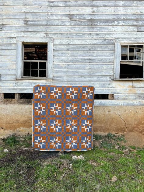 Checkered Starlight Quilt Kit -by In The Light Quilts – Tacoma Fabric Co Quilted Gifts To Make Ideas, Cute Quilt Patterns, Masculine Quilt Patterns, Cool Quilts, Quilt With Sashing, Dark Americana, Dutch Quilt, Quilt Styles, Scandinavian Quilts