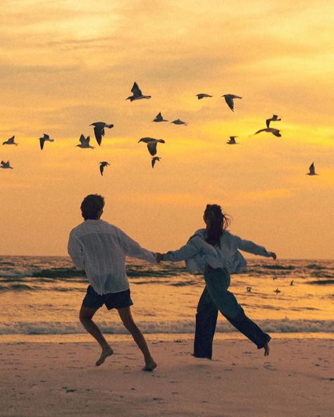 You are alive!! Feel the warm air fill your lungs and the sun kiss your cheek. Chase the birds and splash in the waves. That’s the stuff memories are made of. Part 2 of this dreamy night with @nataliezacek & Josh 🤎🎥🎞️ . . keywords - sunset, florida, beach aesthetic, blue hour, golden hour, couples photos, Pinterest, art, visual poetry, feeling alive, life is a movie, free, young love, nostalgia, joy, colorful photography, cinematic photography, authenticity, candid photography, cinema, film Young And Free Aesthetic, Beach Film Aesthetic, Cinematic Photography Couple, Sonder Aesthetic, Couple In Sunset, Film Cinematic Photography, Couple Golden Hour, Florida Beach Aesthetic, Beach Couple Photography