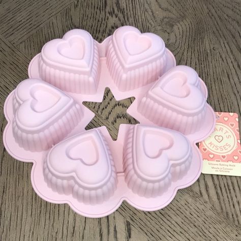 Beautiful 3d Heart Shaped Cake Molds. Perfect For Valentine’s Day Treats. Heart Shaped Molds Made Of Silicone Flexible Oven Safe To 450 Degrees F Fridge And Freezer Safe Stain Resistant Bpa Free Check Out My Closet For A Variety Of Bake Shop, Ciroa, Masterclass And Rae Dunn. I’m Happy To Bundle If You See Multiple Items That You Would Like To Purchase. Message Me - I’m Friendly. Tags: Valentine - Bake Shop - Masterclass - Be My Valentine - Be Mine - Bee Mine - Heart - Love - Heart Shaped - Cake Pink Baking Tools Aesthetic, Cute Baking Supplies, Cake Heart, Heart Shaped Cake, Colorful Room Decor, Food Tool, Fridge And Freezer, Cookies Cake, Shaped Cake