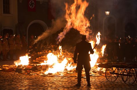 Liesel watches the works of literature burn. She later steals from the pile, making her the book thief. Book Burning, Book Thief, Markus Zusak, Fahrenheit 451, Writing Fantasy, The Book Thief, Essayist, Historical Novels, Human Connection