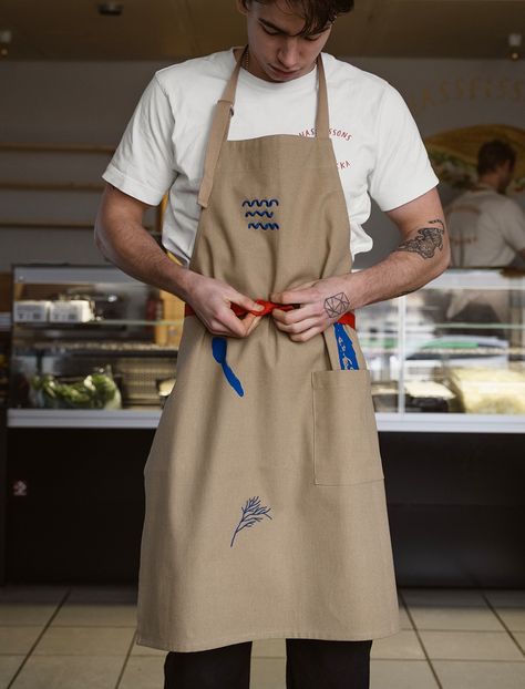 FISH'N' CHEF'S APRON - Fine Little Day Apron Embroidery Designs, Embroidery On Apron, Ceramics Apron, Apron Animal, Apron Embroidery, Bar Uniform, Restaurant Uniform, Chefs Apron, Chef School