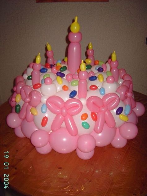 Vision Bored, Balloon Crafts, Balloon Cake, Pretty Birthday Cakes, Balloon Animals, Pinkie Pie, Pink Birthday, Balloon Art, Pretty Cakes