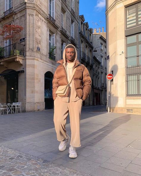 aesthetic ✨ on Twitter: "The Colors 💙🤎🤍💜… " Guy Outfits, Hoodie Outfits, Pic Poses, Black Men Street Fashion, Dope Outfits For Guys, Men Street Fashion, Girls Fall Outfits, Street Style Outfits Men, Fall Outfits Men