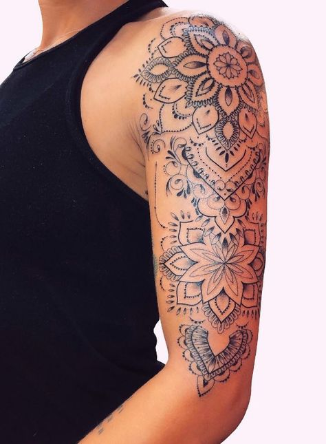 Maori Tattoo Frau, Lace Sleeve Tattoos, Mandala Tattoos For Women, Ornamental Tattoos, Mandela Tattoo, Shoulder Sleeve Tattoos, Mandala Tattoo Sleeve, Tattoos For Women Half Sleeve, Shoulder Tattoos For Women