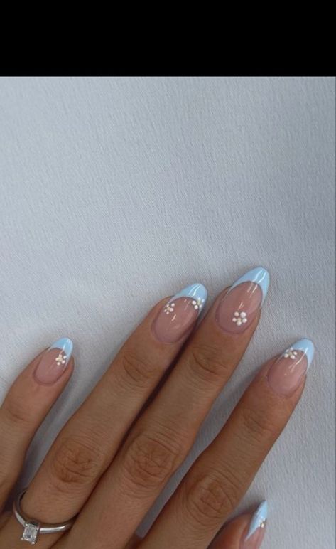 Blue Nail Ideas, Beachy Nails, Baby Blue Nails, Simple Gel Nails, Summery Nails, Girly Acrylic Nails, Her Nails, Casual Nails, Simple Acrylic Nails