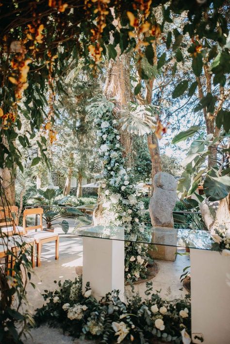 El Salvador Wedding, Outdoor Wedding Decor, Outdoor Wedding Decorations, Outdoor Wedding, Wedding Decor, Wedding Planning, Wedding Decorations, Table Decorations, Photographer