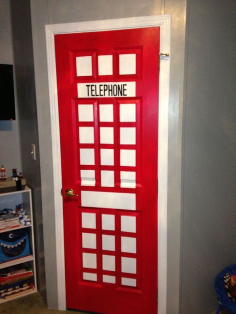 Superhero Bedroom, Themed Kids Room, Superhero Room, Telephone Booth, Casa Vintage, Phone Booth, Closet Door, Boy Bedroom, Big Boy Room