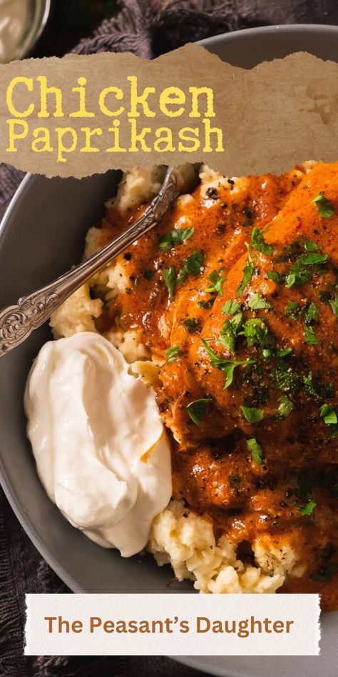 Hungarian Chicken Paprikash Recipe, Chicken Poprekash, Chicken Paprika Recipe, Authentic Chicken Paprikash, Chicken Peperkash, Chicken Paprikash Slow Cooker, Spetzel Recipe, Chicken Paprikash Hungarian, Saucy Chicken Recipes