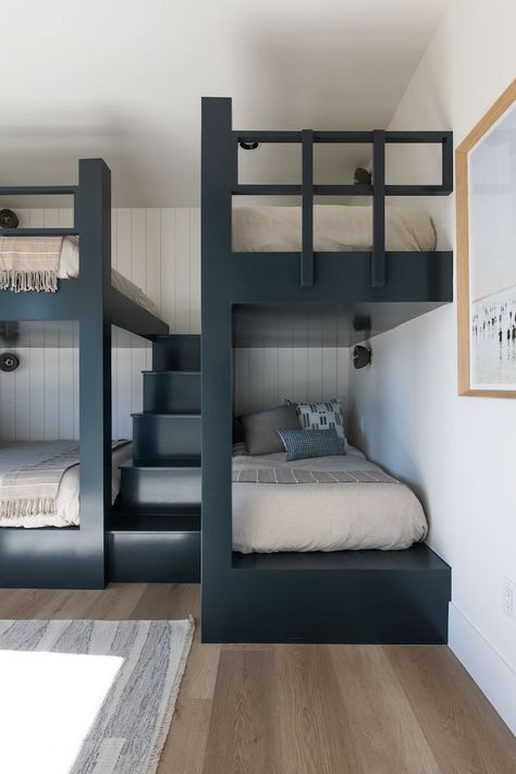 Storage Bunk Beds, Bunk Bed Shelf, Corner Bunk Beds, Bunk Room Ideas, Bed Shelf, Sleepover Room, Big Bedroom, Bunk Beds For Kids, Bed Inspo