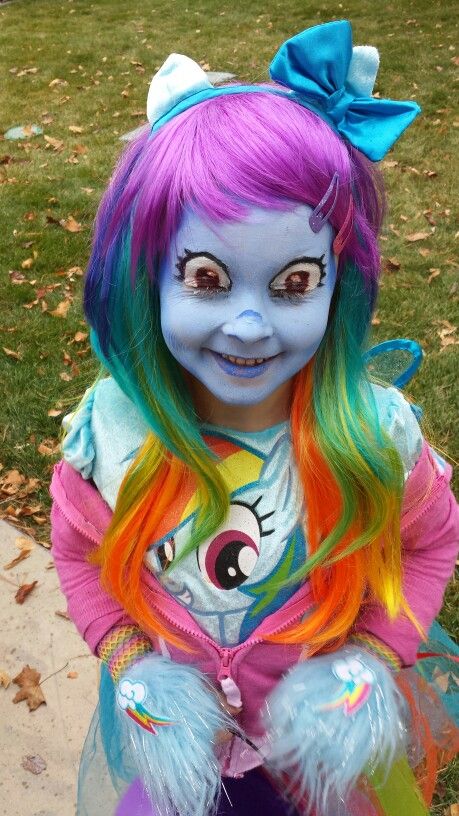 Rainbow Dash Makeup, Rainbow Dash Cosplay, Fluttershy Cosplay, Rainbow Dash Costume, Handmade Halloween Costumes, Studio Ghibli Fanart, My Little Pony Costume, My Little Pony Poster, Funny Pix