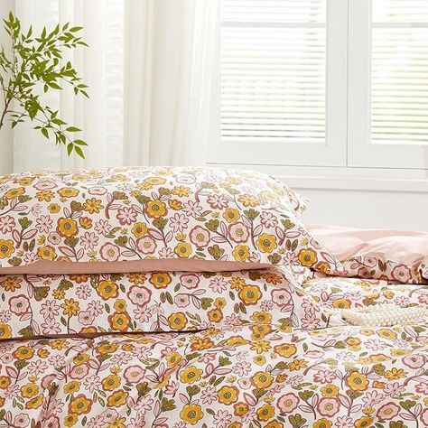 Amazon.com: SAPHREAS Floral Pattern Duvet Cover-Twin Size 2pcs Garden Style Bedding Set Yellow Pink Flowers Duvet Cover Set Soft Breathable Cotton 1 Duvet Cover 1 Pillowsham : Home & Kitchen Style Bedding, Duvet Cover Queen, Flower Duvet, Floral Duvet Cover, Floral Duvet, Duvet Cover Pattern, Duvet Covers Twin, Comforter Cover, Bed Styling