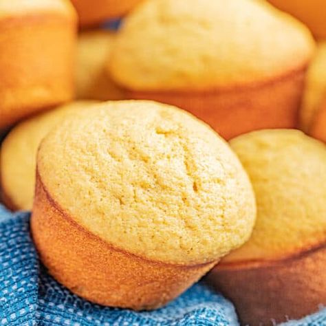 Buttermilk Cornbread Muffins, Easy Buttermilk Cornbread, Gluten Free Corn Muffins, Sweet Cornbread Muffins, Easy Homemade Cornbread, Cornbread Muffin, Cornbread Muffins Recipe, Buttermilk Cornbread, Banana Bread Recipe Moist