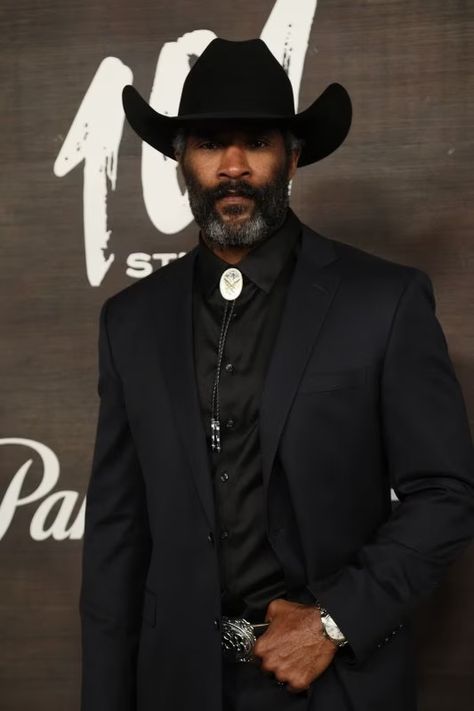 Formal Western Wear For Men, Men Cowboy Outfits, All Black Formal, Rodeo Outfits Men, Formal Cowboy, Cowboy Tuxedo, Cowboy Outfits Men, Cowboy Wedding Attire, Country Outfits Men