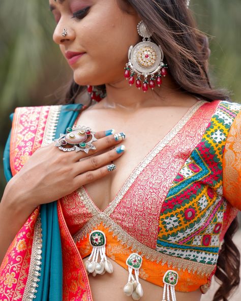 Embracing our rich cultural heritage! Our Chaniya Choli collection is a vibrant tribute to the traditional attire of Gujarat. Each piece is carefully crafted to showcase the intricate designs, colors, and patterns that make this outfit so iconic. @rups_boutique #ChaniyaCholi #GujaratiHeritage #usa #TraditionalAttire #CulturalFashion #india #NavratriVibes #DiwaliFashion #IndianWear #handcraftedwithlove Gujarati Blouse Design, Navarati Dress, Chaniya Choli Blouse Pattern New, Navratri Outfits Ideas, Blouse Desine, Garba Choli, Navratri Blouse, Navratri Outfits, Garba Outfit