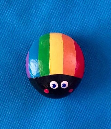 Lgbtq Pride Art, Rainbow Pebbles, Painted Rock Garden, Stone Home Decor, Pet Rock, Unique Garden Art, Pride Art, Pride Rock, Painted Rocks Kids